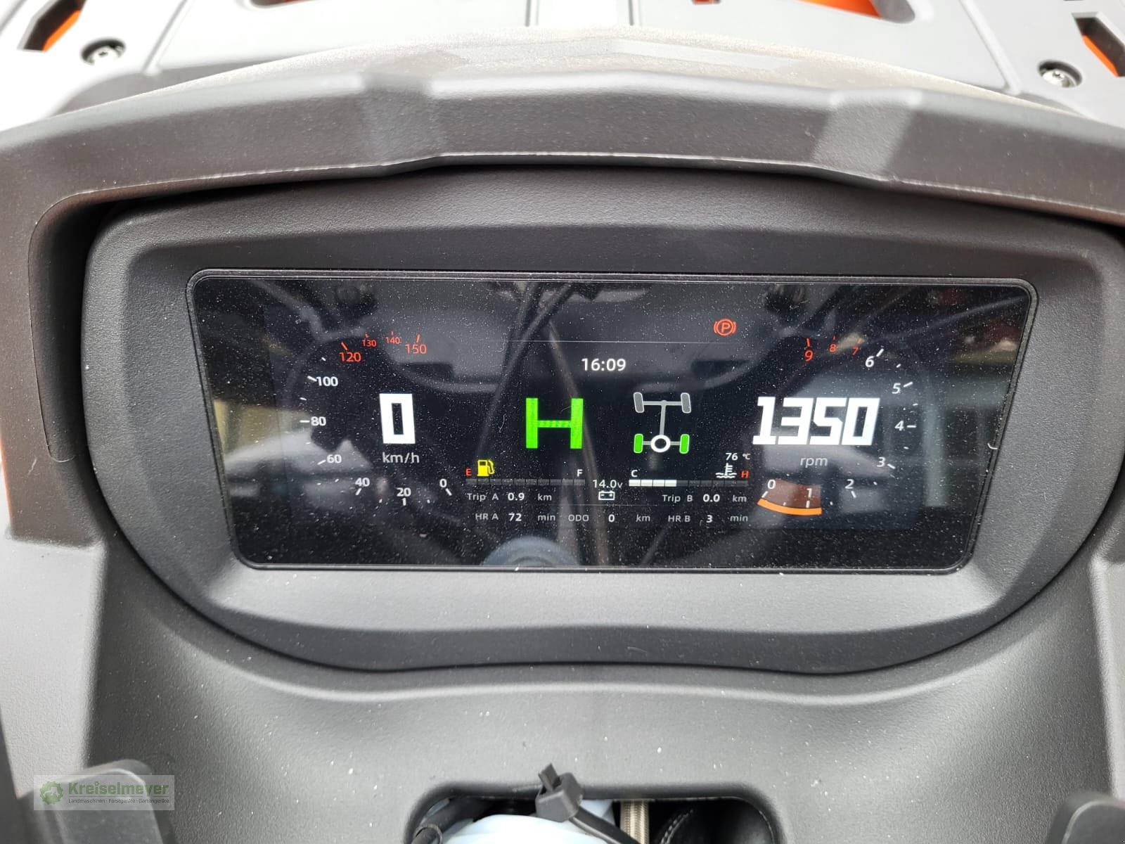 ATV & Quad Türe ait Odes Pathcross 650 SE L Luxury Edition, V-Twin, Allrad 4x4, 90 kmh ABS, Koffer + Frontscheibe NEU, Neumaschine içinde Feuchtwangen (resim 12)