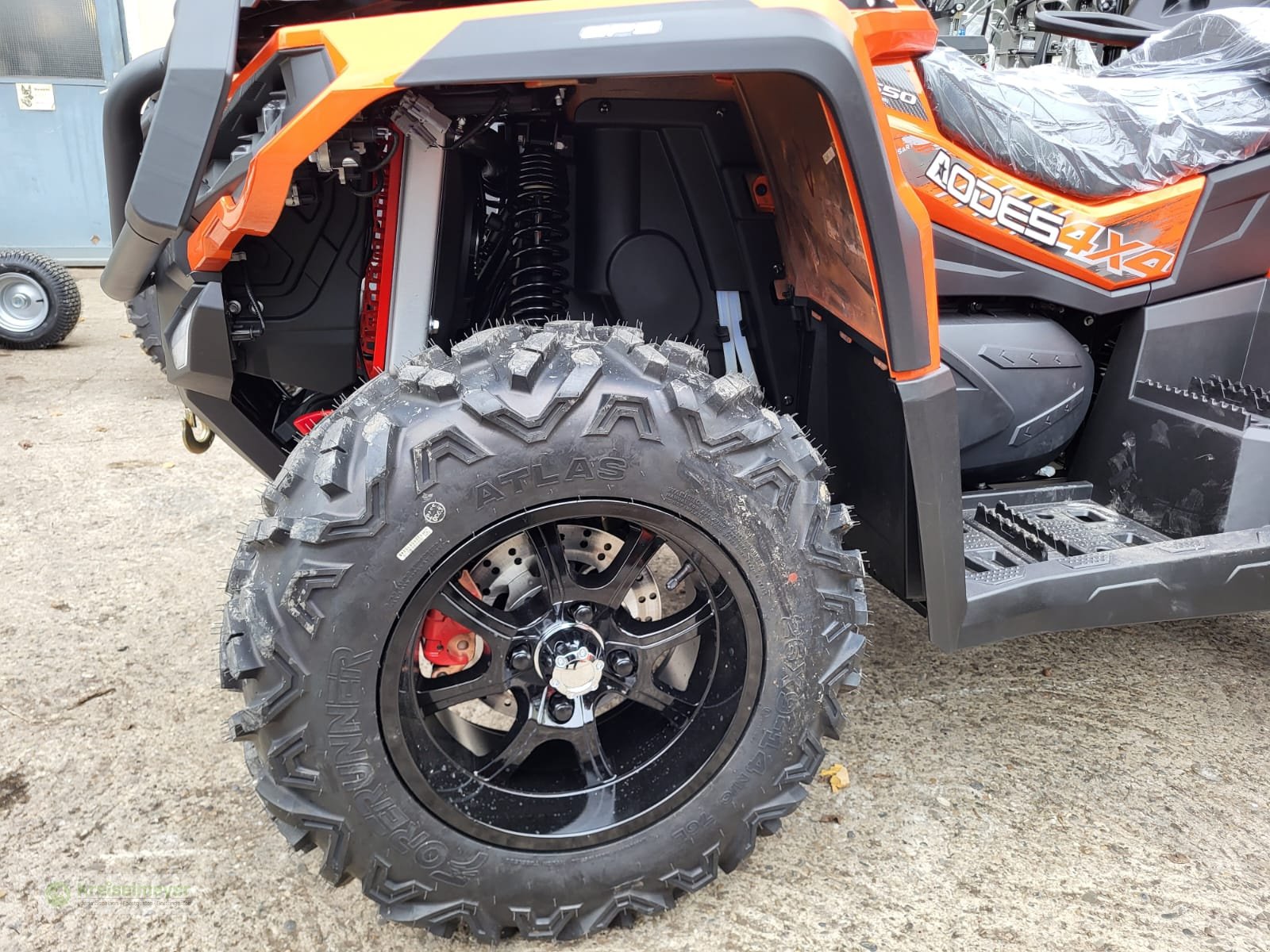 ATV & Quad Türe ait Odes Pathcross 650 SE L Luxury Edition, V-Twin, Allrad 4x4, 90 kmh ABS, Koffer + Frontscheibe NEU, Neumaschine içinde Feuchtwangen (resim 14)