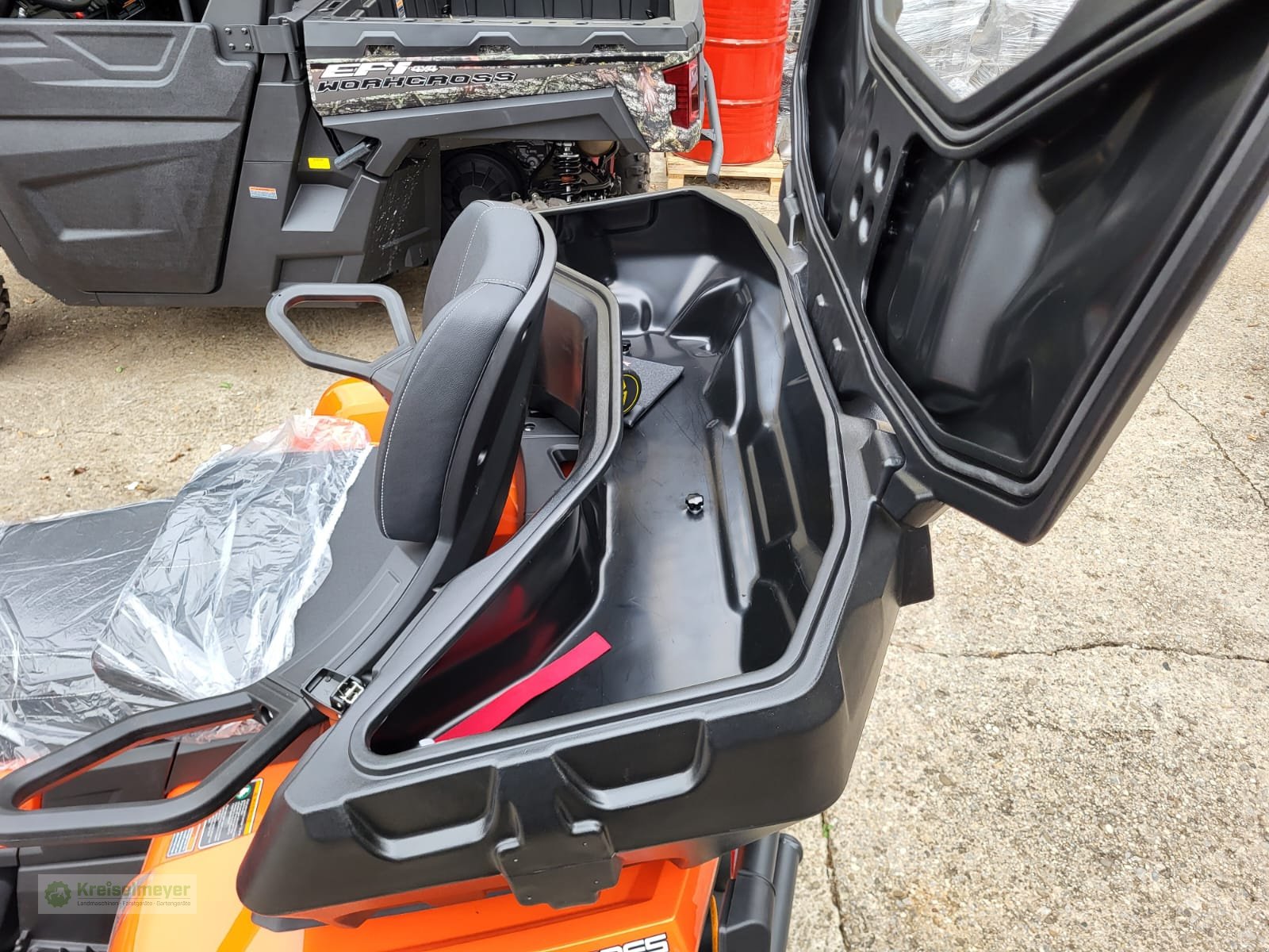 ATV & Quad Türe ait Odes Pathcross 650 SE L Luxury Edition, V-Twin, Allrad 4x4, 90 kmh ABS, Koffer + Frontscheibe NEU, Neumaschine içinde Feuchtwangen (resim 15)