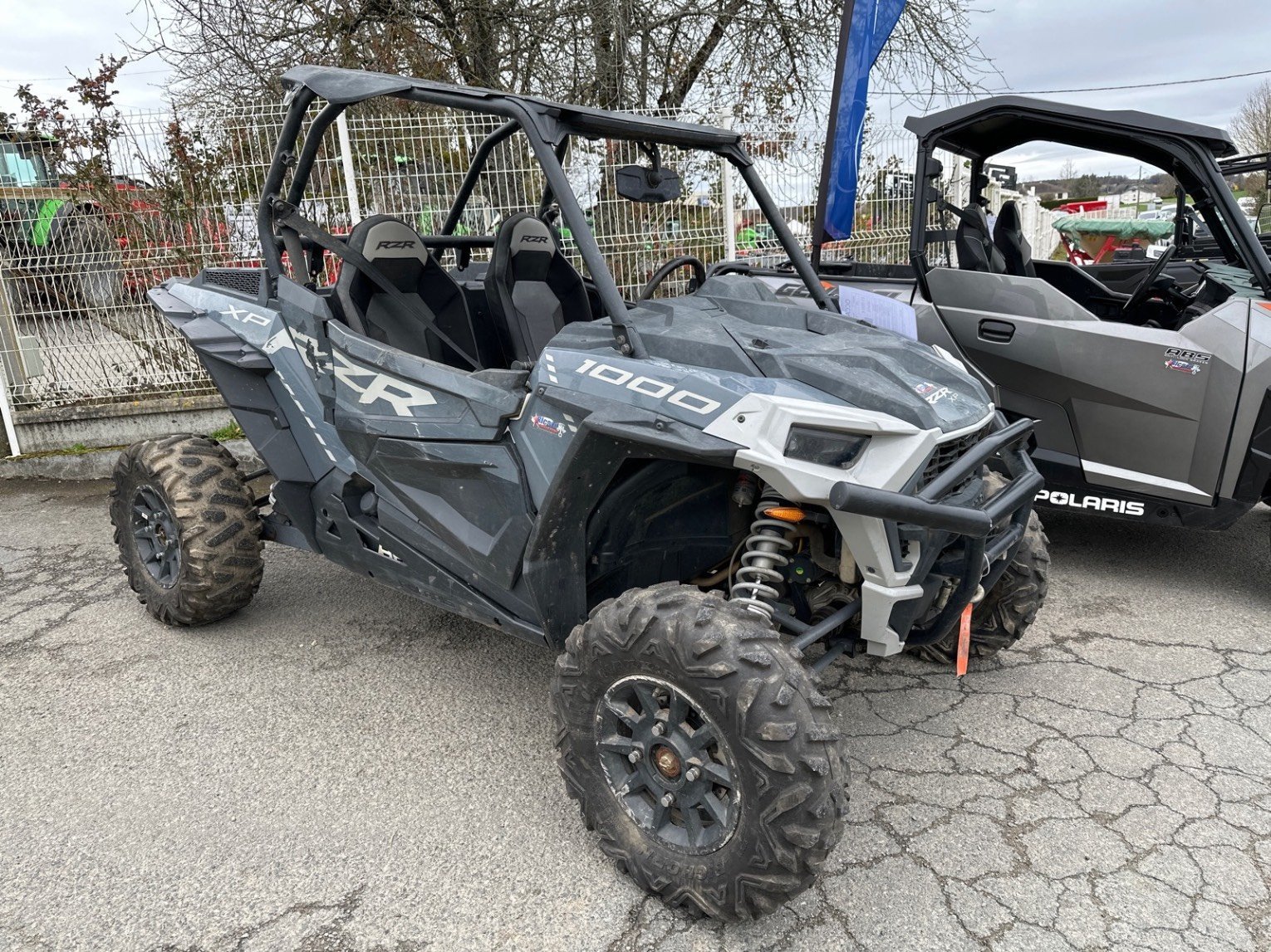 ATV & Quad του τύπου Polaris Quad - transporteur RZR64XP1000EPS Polaris, Gebrauchtmaschine σε LA SOUTERRAINE (Φωτογραφία 1)