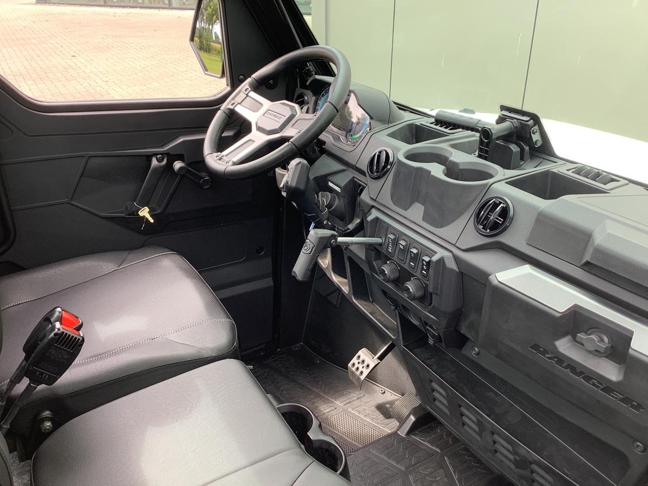 ATV & Quad del tipo Polaris Ranger XP Kinetic Premium FullCab, Neumaschine en Greven (Imagen 12)