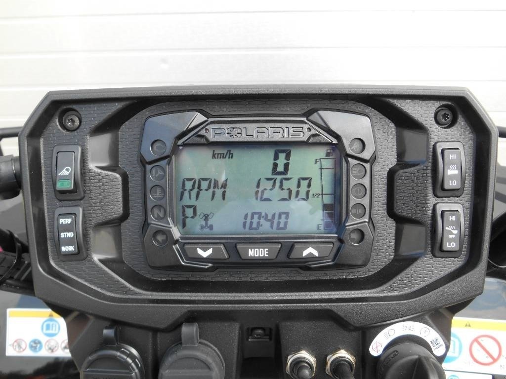 ATV & Quad tip Polaris SPM 570 X2 Black Edition, Gebrauchtmaschine in Mern (Poză 11)