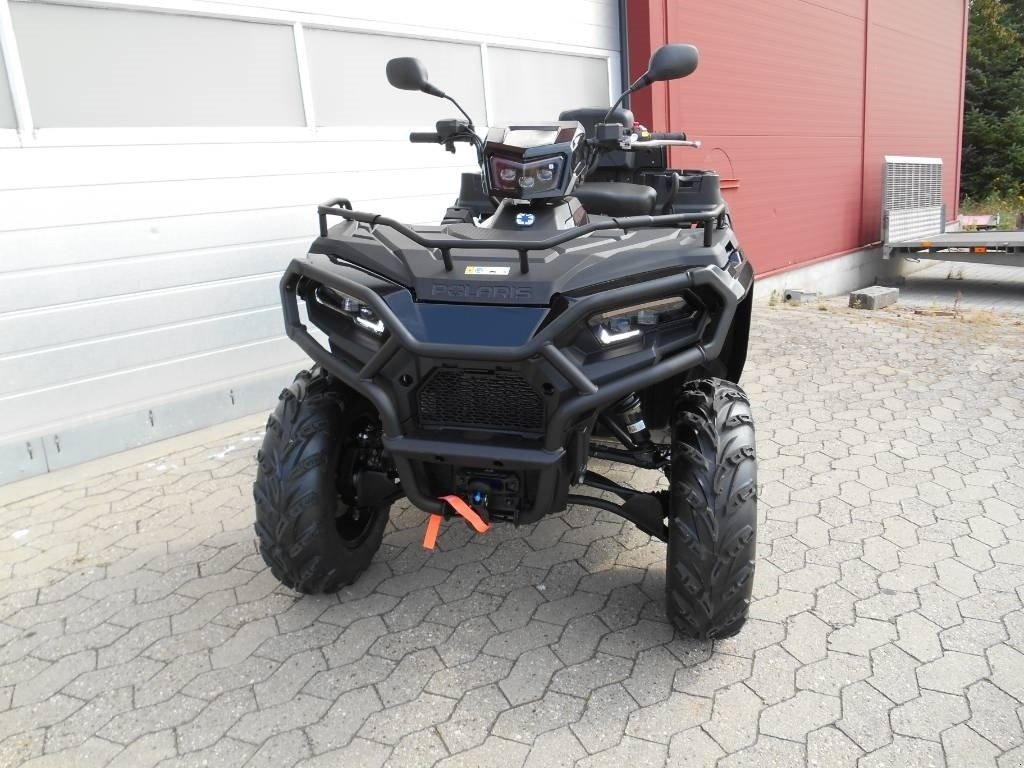 ATV & Quad tip Polaris SPM 570 X2 Black Edition, Gebrauchtmaschine in Mern (Poză 3)