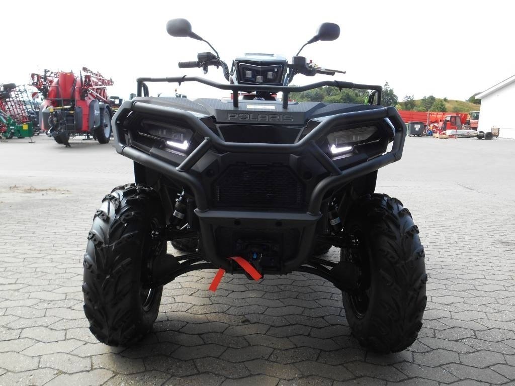ATV & Quad tip Polaris SPM 570 X2 Black Edition, Gebrauchtmaschine in Mern (Poză 12)