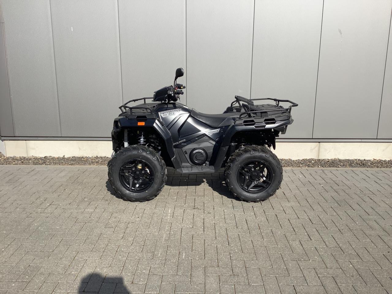 ATV & Quad of the type Polaris Sportsman 570 EPS Black Edition, Neumaschine in Greven (Picture 10)