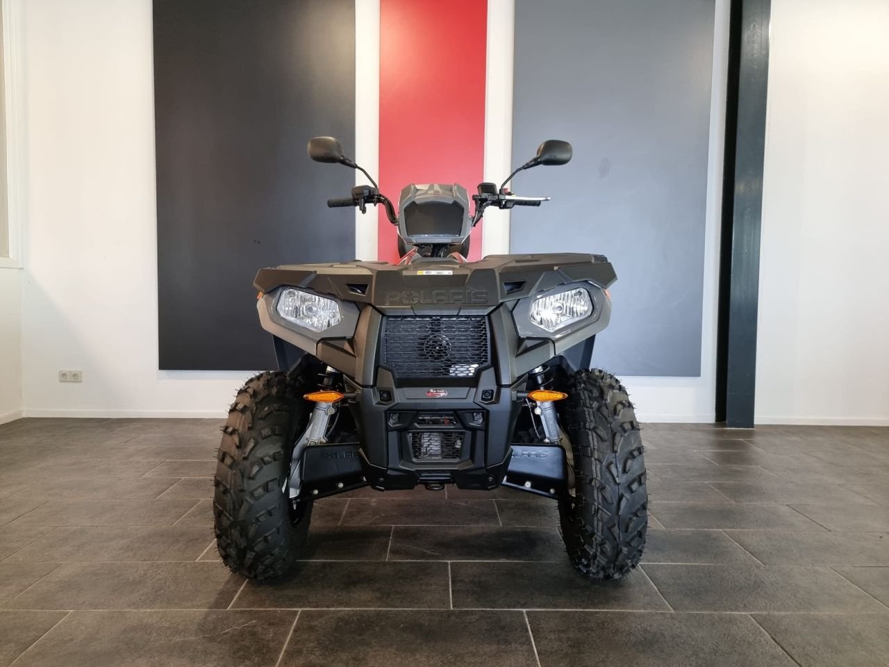 ATV & Quad от тип Polaris Sportsman 570 Touring EPS, Neumaschine в Geesteren (OV) (Снимка 3)