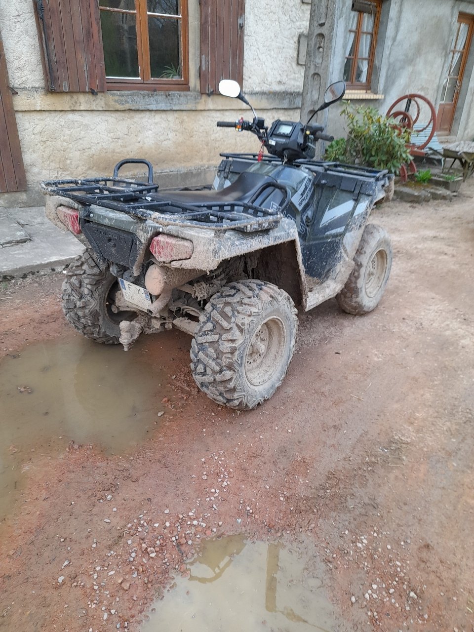 ATV & Quad des Typs Polaris Sportsman 570, Gebrauchtmaschine in VARENNES VAUZELLES (Bild 4)
