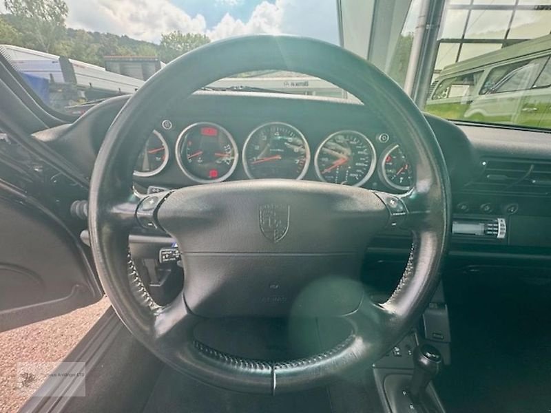 ATV & Quad des Typs Porsche 911 993 Carrera Coupé Oltimer Turbo Sitze H-Kennzeichen, Gebrauchtmaschine in Gevelsberg (Bild 9)