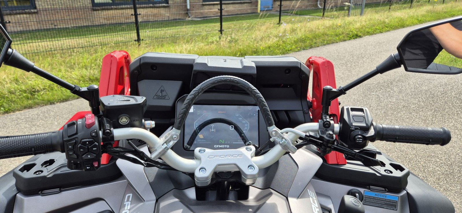 ATV & Quad des Typs Sonstige Cf-moto Cforce 1000 mud, Neumaschine in Geldermalsen (Bild 10)