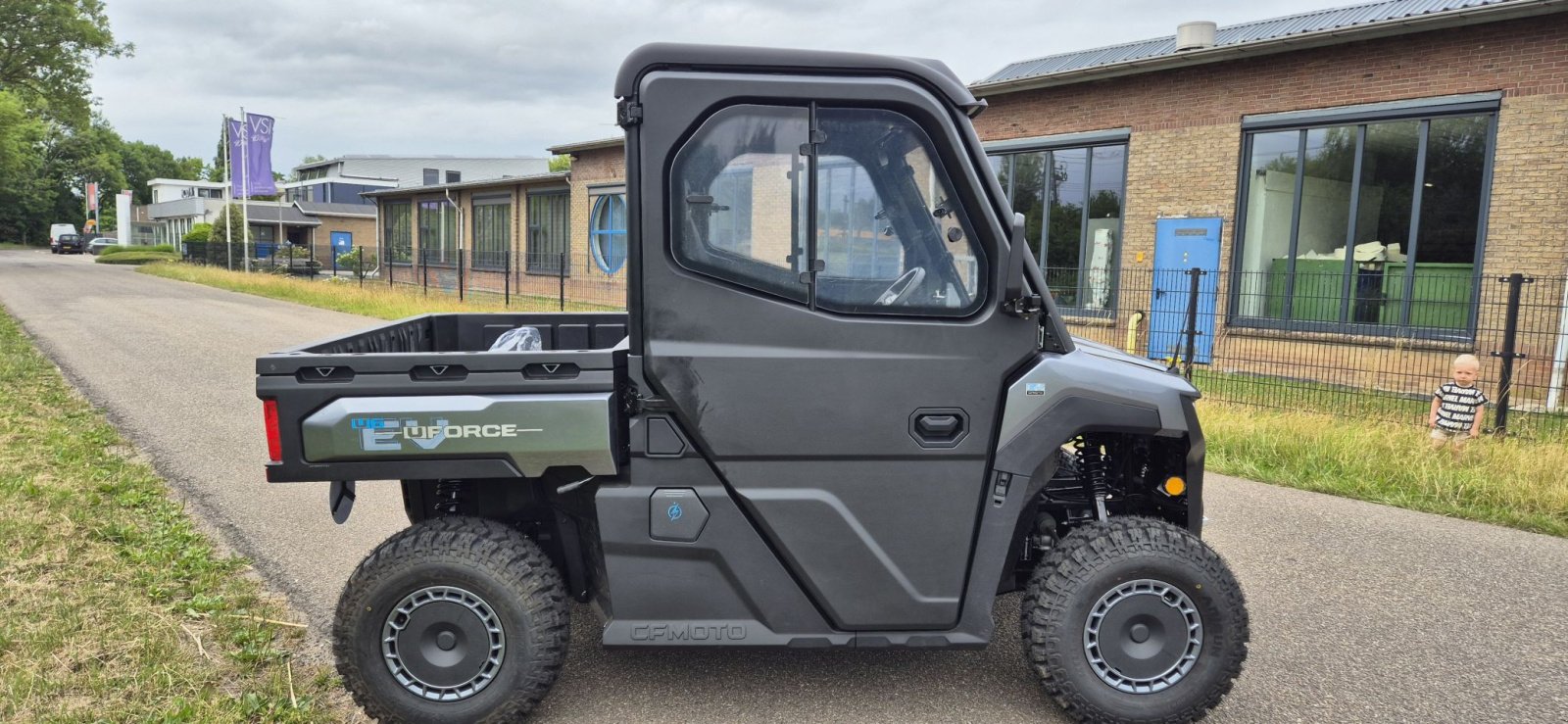 ATV & Quad of the type Sonstige CF-MOTO UFORCE 600 EV, Neumaschine in Geldermalsen (Picture 4)
