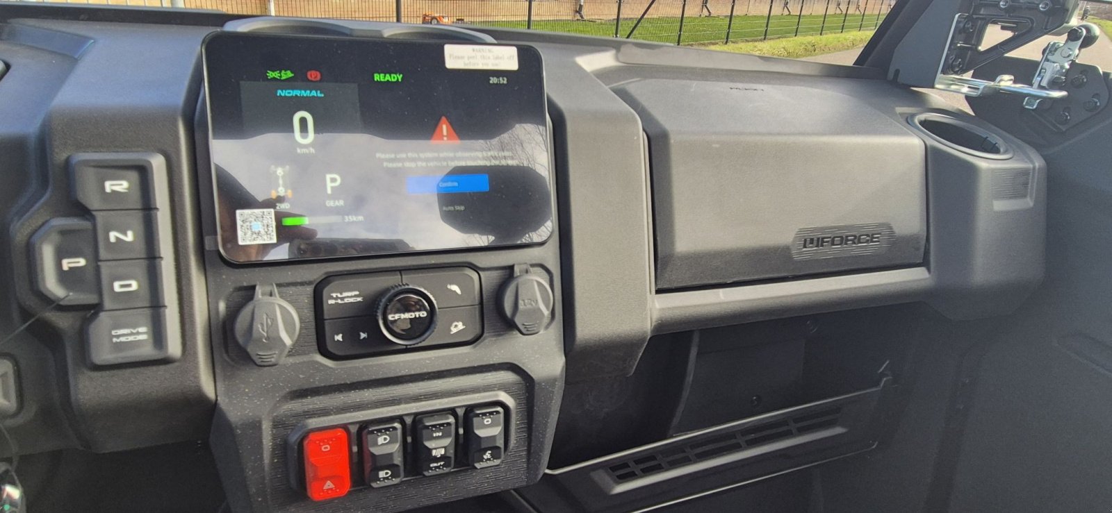 ATV & Quad типа Sonstige CF-MOTO UFORCE 600 EV, Neumaschine в Geldermalsen (Фотография 11)