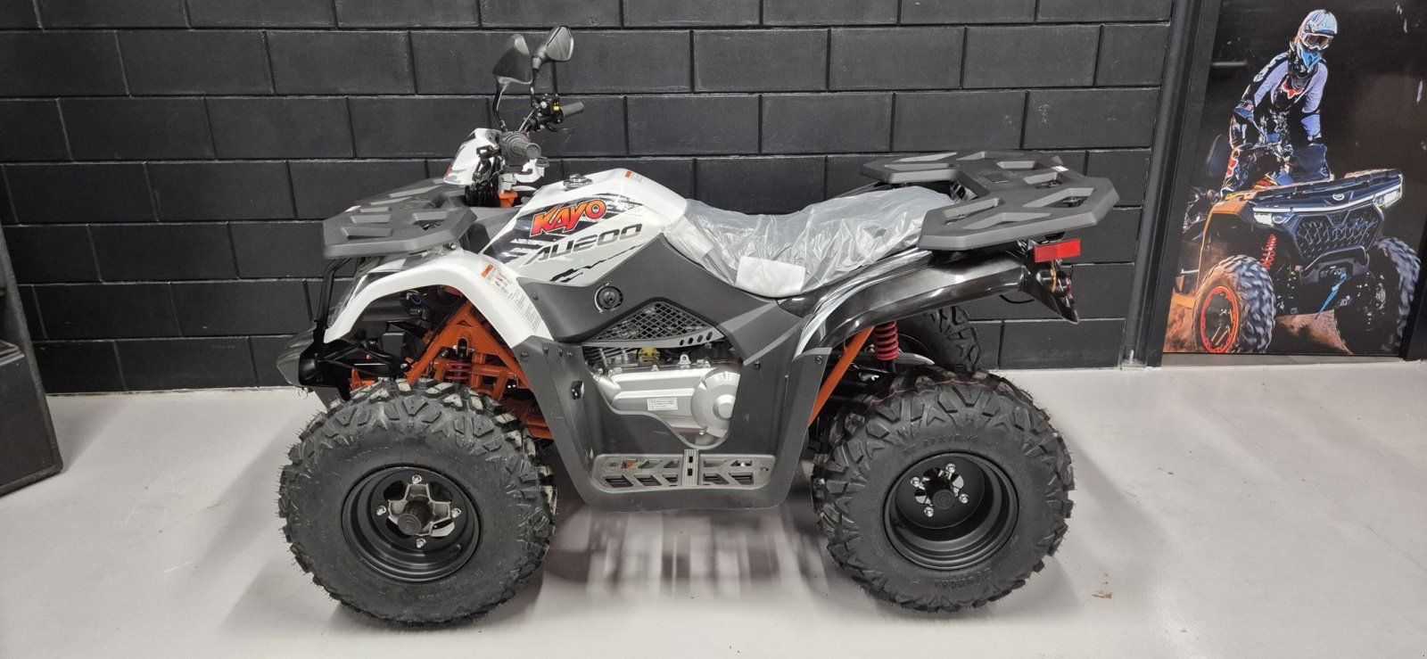 ATV & Quad Türe ait Sonstige Kayo Au200 t3b, Neumaschine içinde Geldermalsen (resim 9)