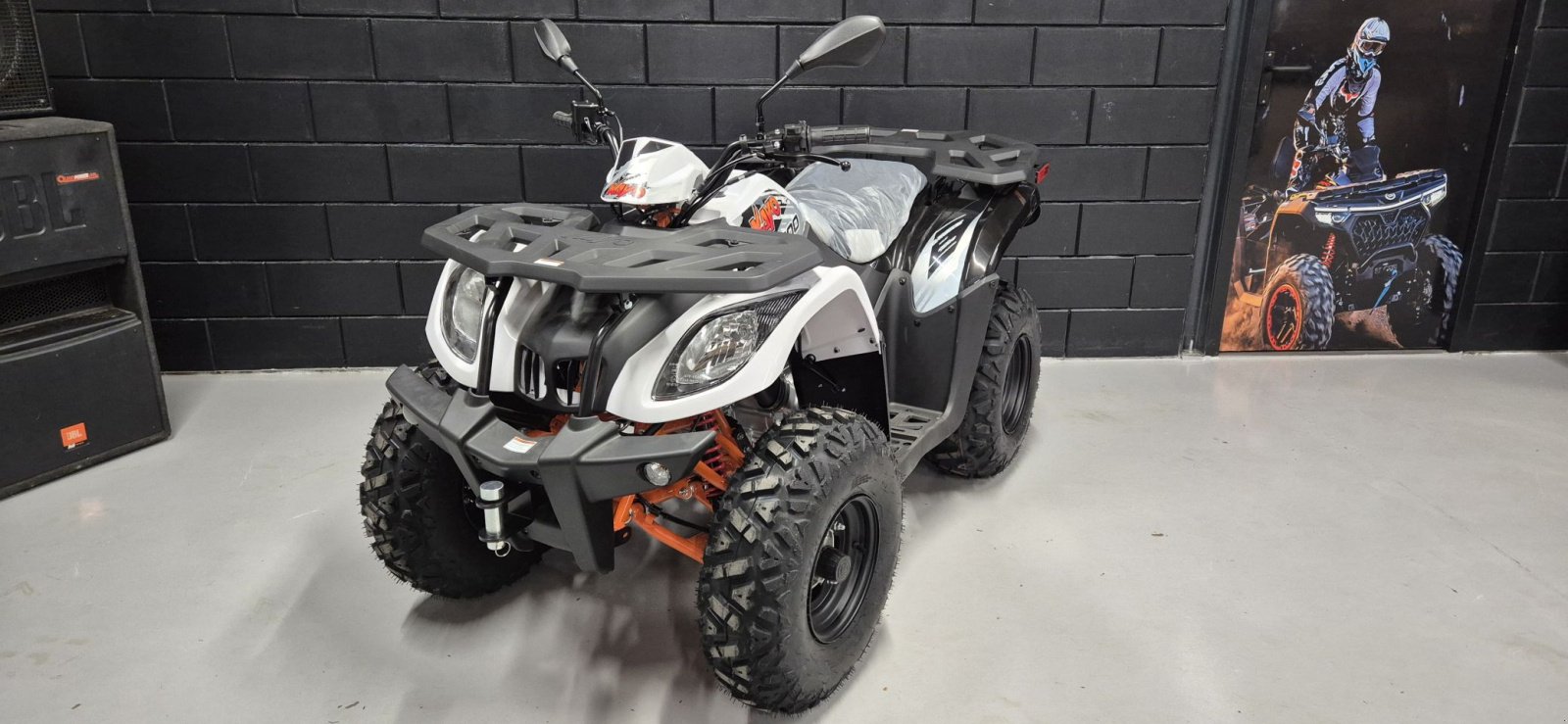 ATV & Quad Türe ait Sonstige Kayo Au200 t3b, Neumaschine içinde Geldermalsen (resim 1)