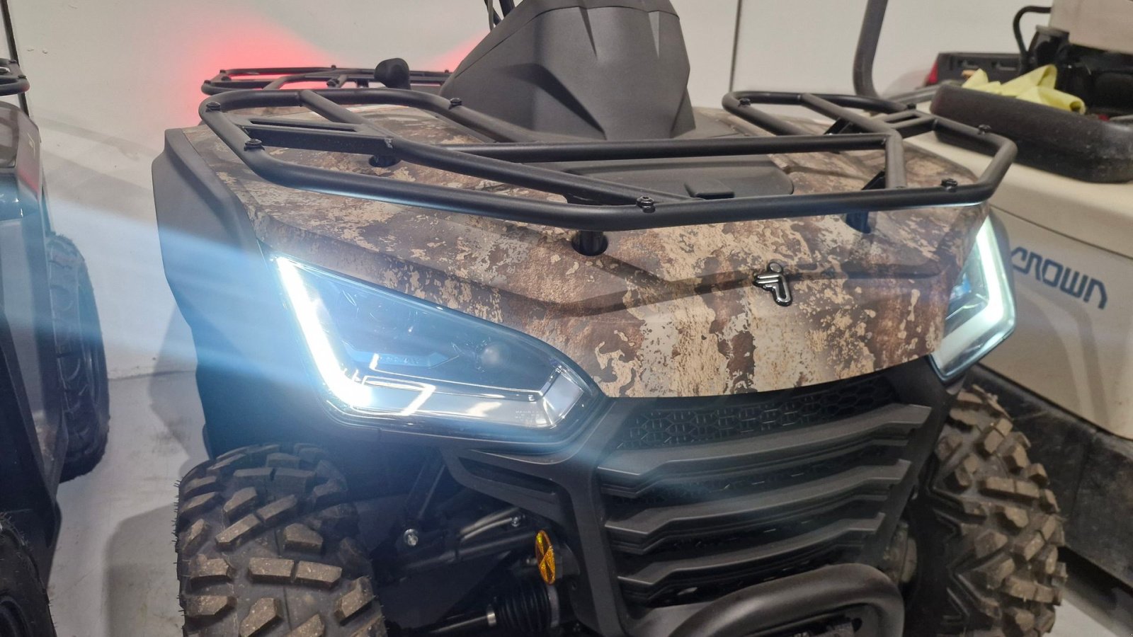 ATV & Quad типа Sonstige Snarler 600 AT6 S camouflage  600 cc med servo, Gebrauchtmaschine в Jyderup (Фотография 6)