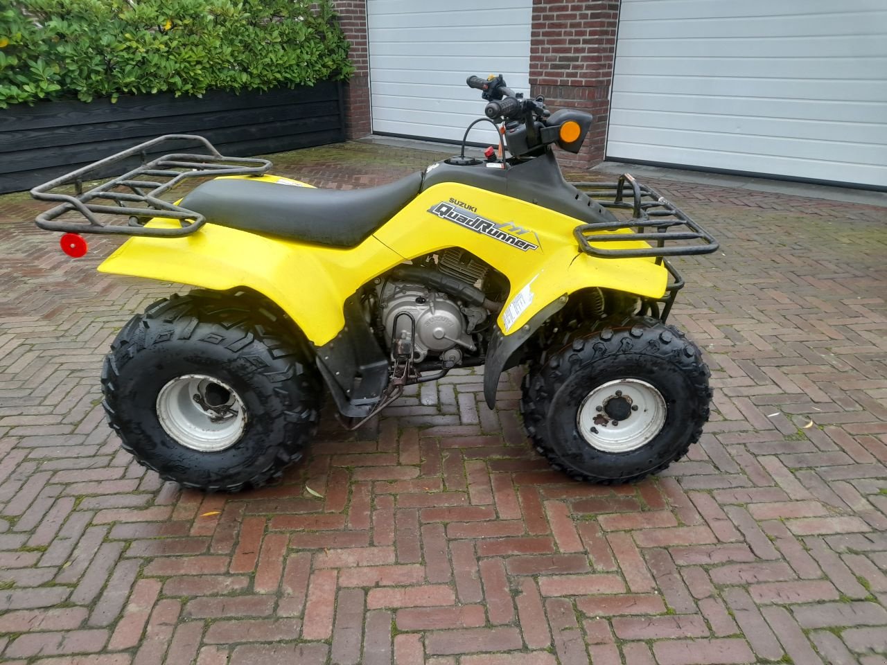 ATV & Quad des Typs Suzuki quadrunner, Gebrauchtmaschine in Veenendaal (Bild 2)
