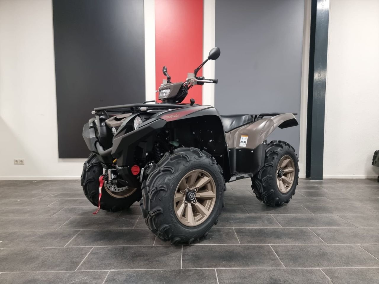 ATV & Quad типа Yamaha Grizzly 700 EPS XT-R SE, Neumaschine в Geesteren (OV) (Фотография 4)