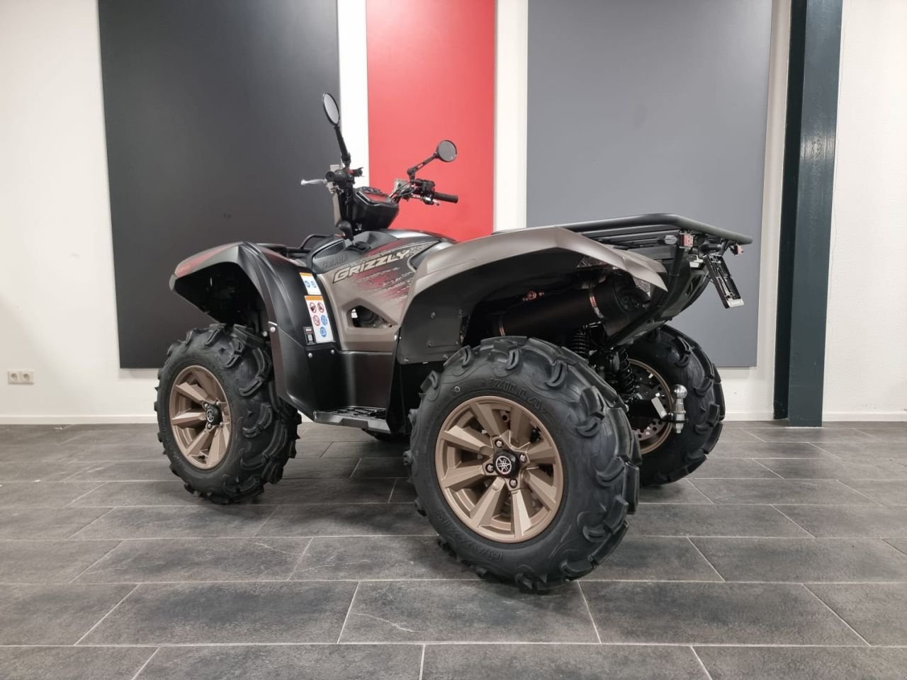 ATV & Quad типа Yamaha Grizzly 700 EPS XT-R SE, Neumaschine в Geesteren (OV) (Фотография 6)