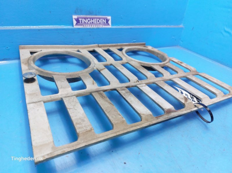 Aufbauten des Typs Ford 4000, Gebrauchtmaschine in Hemmet (Bild 3)