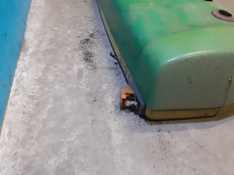 Aufbauten des Typs John Deere 3130, Gebrauchtmaschine in Hemmet (Bild 4)