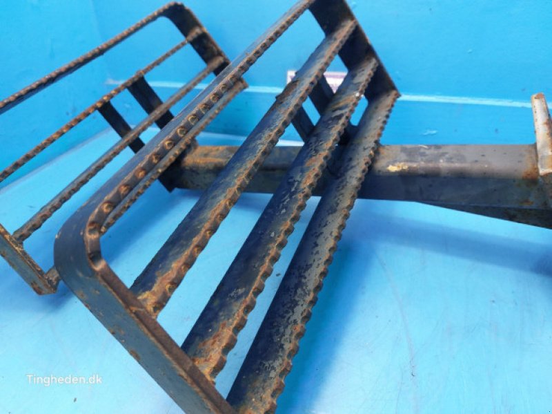 Aufbauten des Typs Massey Ferguson 3060, Gebrauchtmaschine in Hemmet (Bild 3)