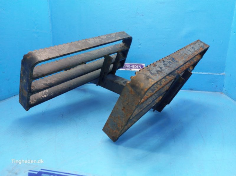 Aufbauten des Typs Massey Ferguson 3060, Gebrauchtmaschine in Hemmet (Bild 7)