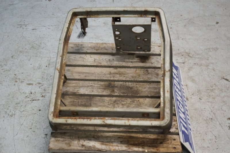 Aufbauten des Typs Massey Ferguson 3070, Gebrauchtmaschine in Hemmet (Bild 4)