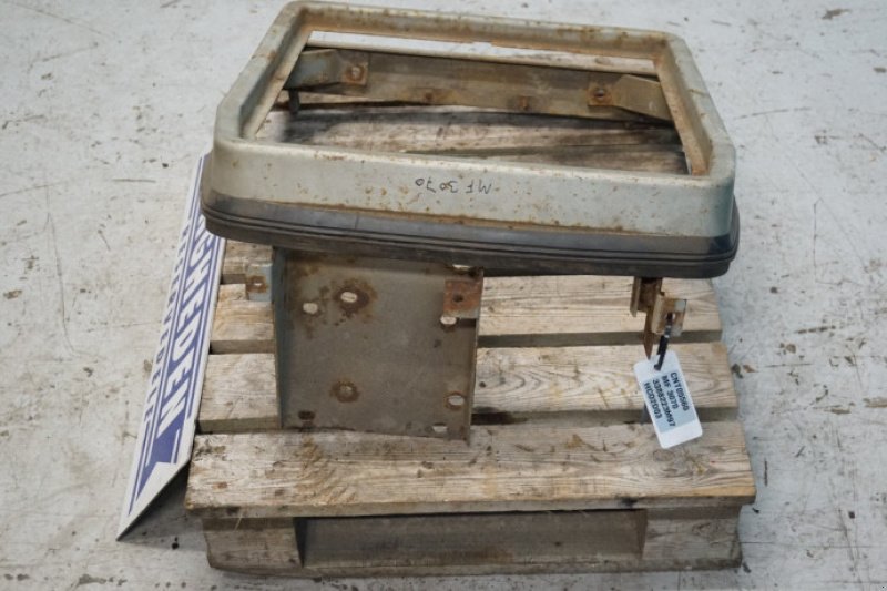 Aufbauten des Typs Massey Ferguson 3070, Gebrauchtmaschine in Hemmet (Bild 7)