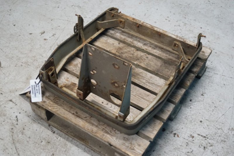 Aufbauten des Typs Massey Ferguson 3070, Gebrauchtmaschine in Hemmet (Bild 12)