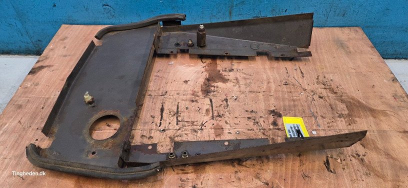 Aufbauten des Typs Massey Ferguson 690, Gebrauchtmaschine in Hemmet (Bild 7)