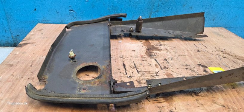 Aufbauten des Typs Massey Ferguson 690, Gebrauchtmaschine in Hemmet (Bild 8)