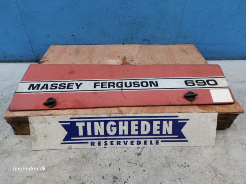 Aufbauten du type Massey Ferguson 690, Gebrauchtmaschine en Hemmet (Photo 1)