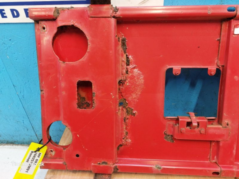 Aufbauten des Typs Massey Ferguson 690, Gebrauchtmaschine in Hemmet (Bild 11)