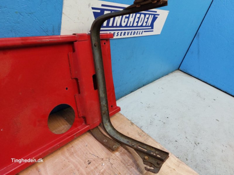 Aufbauten des Typs Massey Ferguson 690, Gebrauchtmaschine in Hemmet (Bild 10)