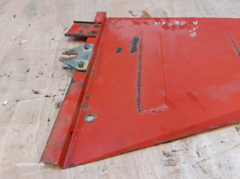 Aufbauten des Typs Massey Ferguson 690, Gebrauchtmaschine in Hemmet (Bild 8)