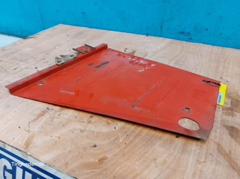 Aufbauten des Typs Massey Ferguson 690, Gebrauchtmaschine in Hemmet (Bild 9)