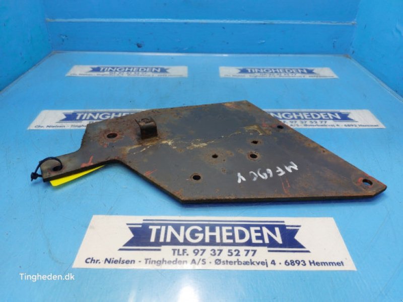 Aufbauten des Typs Massey Ferguson 690, Gebrauchtmaschine in Hemmet (Bild 1)