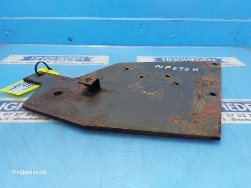 Aufbauten des Typs Massey Ferguson 690, Gebrauchtmaschine in Hemmet (Bild 2)