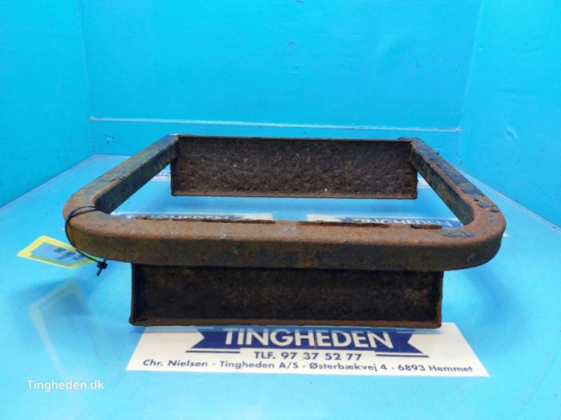 Aufbauten des Typs Massey Ferguson 690, Gebrauchtmaschine in Hemmet (Bild 10)