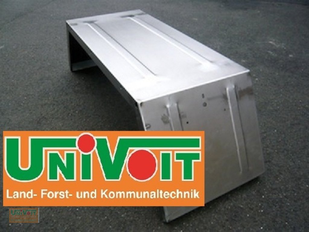 Aufbauten des Typs Mercedes-Benz MB trac Kotflügel hinten, Neumaschine in Warmensteinach (Bild 3)