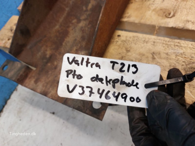 Aufbauten des Typs Valtra T213, Gebrauchtmaschine in Hemmet (Bild 7)