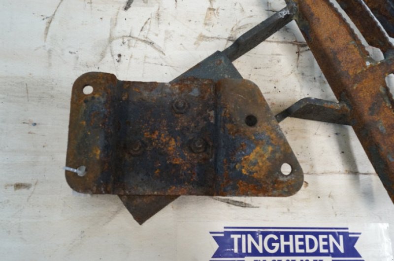 Aufbauten des Typs Valtra T213, Gebrauchtmaschine in Hemmet (Bild 3)