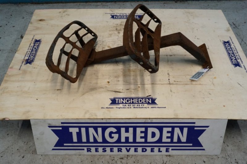 Aufbauten des Typs Valtra T213, Gebrauchtmaschine in Hemmet (Bild 1)