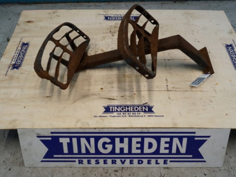 Aufbauten des Typs Valtra T213, Gebrauchtmaschine in Hemmet (Bild 1)