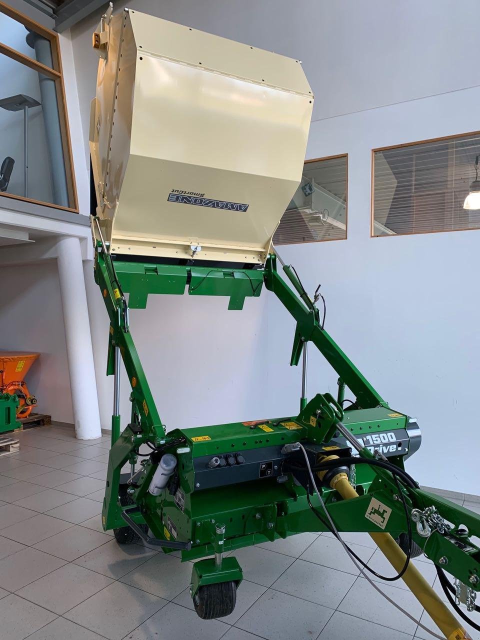 Aufsitzmäher des Typs Amazone Grasshopper GHS-1500 Drive, Neumaschine in Neubeckum (Bild 8)