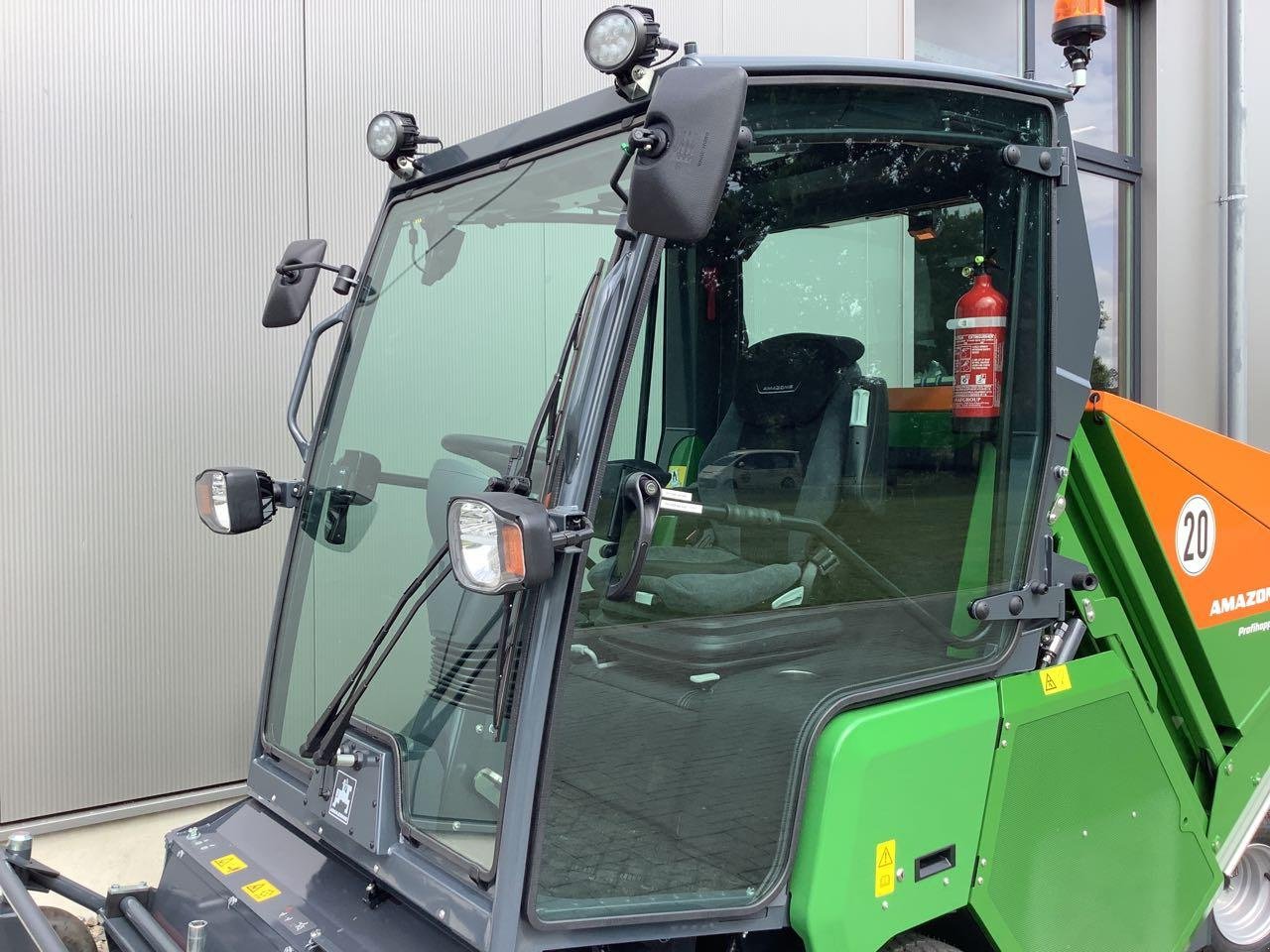 Aufsitzmäher tipa Amazone Profihopper 1500 mit Kabine, Neumaschine u Greven (Slika 11)