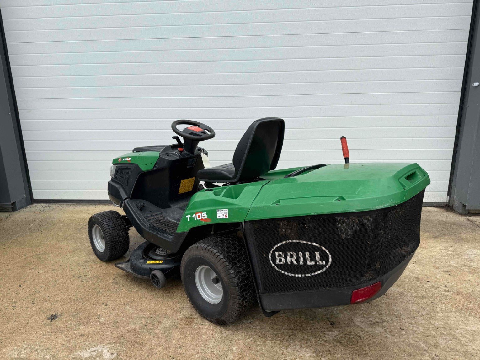 Aufsitzmäher za tip Brill Tondeuse autoportée CROSSOVER T105 Brill, Gebrauchtmaschine u LA SOUTERRAINE (Slika 4)