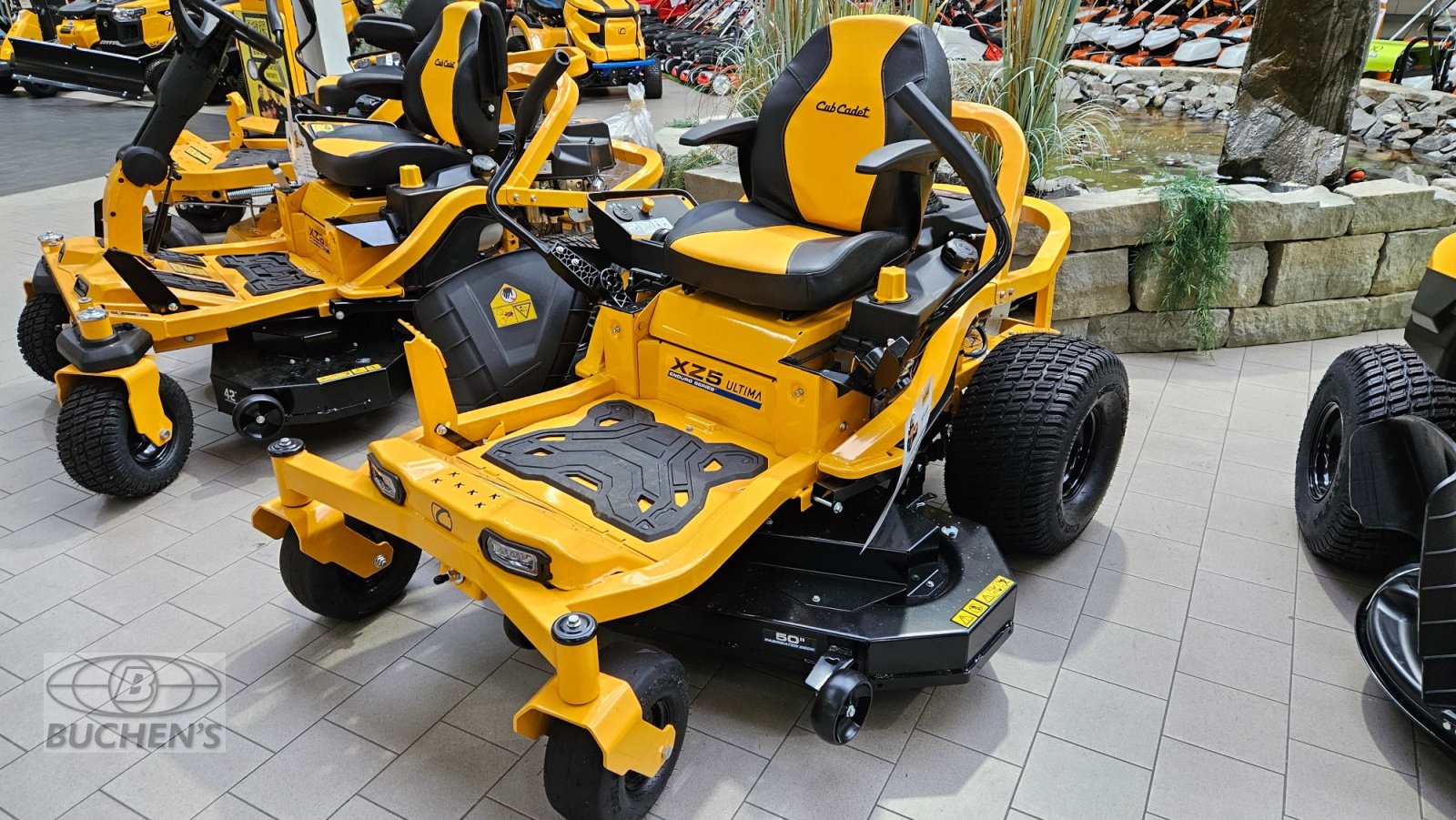 Aufsitzmäher типа Cub Cadet XZ5 L127, Neumaschine в Olpe (Фотография 1)