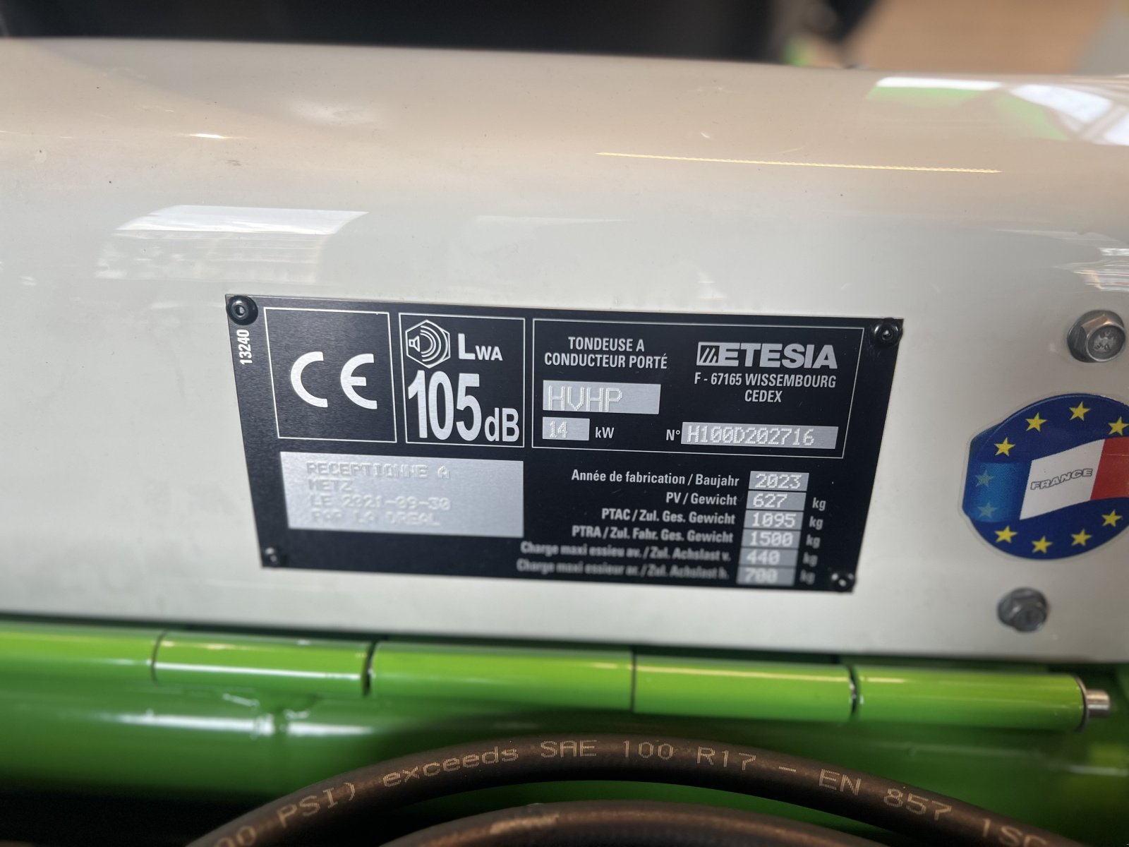 Aufsitzmäher des Typs Etesia HVHP, Neumaschine in München (Bild 9)