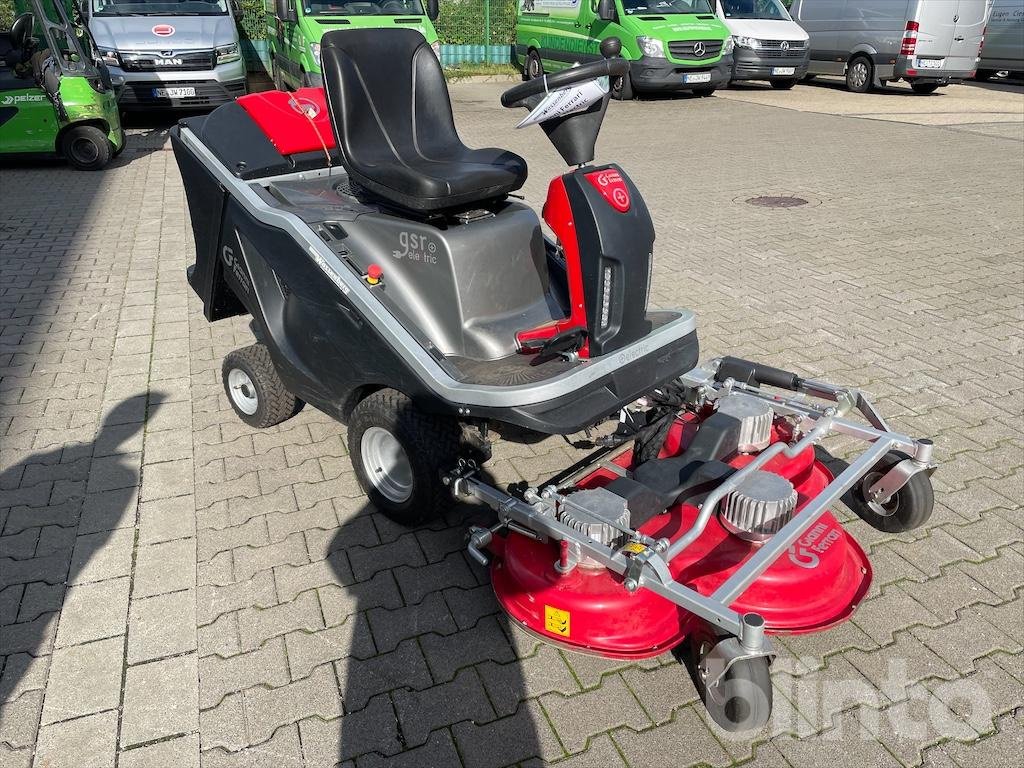 Aufsitzmäher du type Gianni Ferrari GSR+ Electric, Gebrauchtmaschine en Düsseldorf (Photo 2)