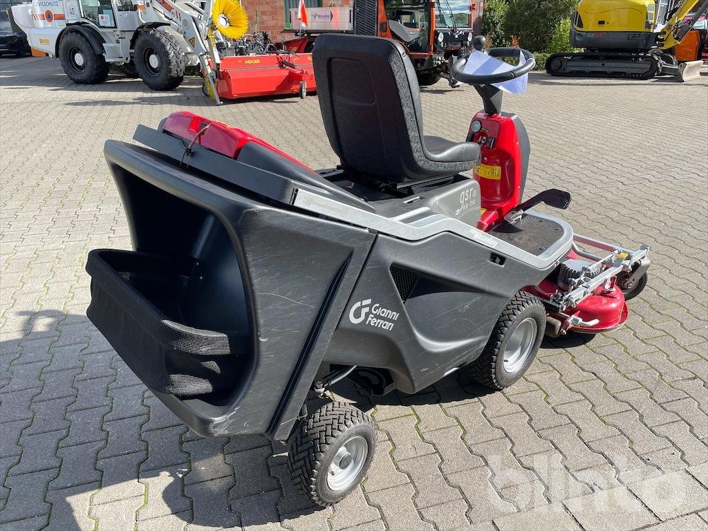 Aufsitzmäher du type Gianni Ferrari GSR+ Electric, Gebrauchtmaschine en Düsseldorf (Photo 4)